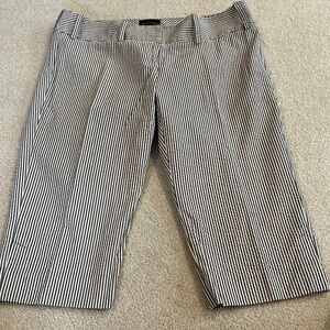 Striped Brown and white Capri wide-leg pants. Drew fit.